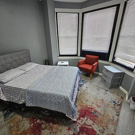 Maple Manor 1 Apartment